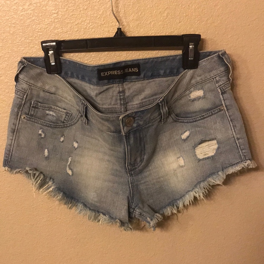 Express distressed shorts